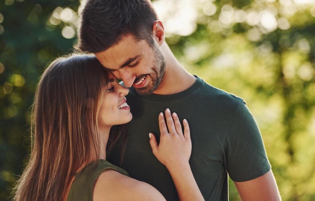 Cómo elegir a la persona correcta como pareja: una guía para amar con sentido